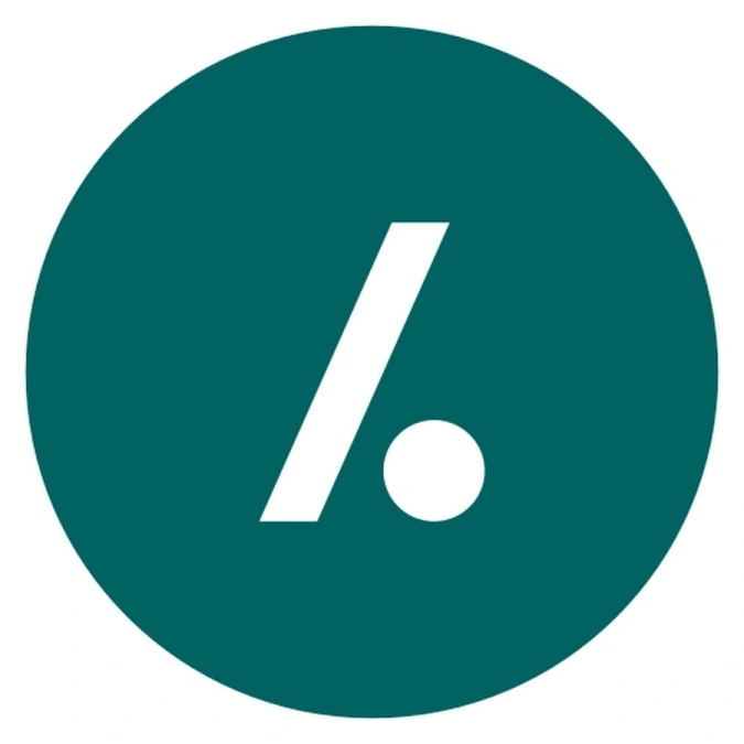 slashdot is a best example of bookmarking website